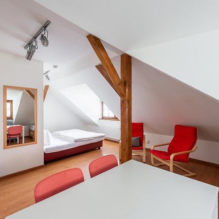 Apartman Muzeum Obchodu Karlštejn Kültér fotó