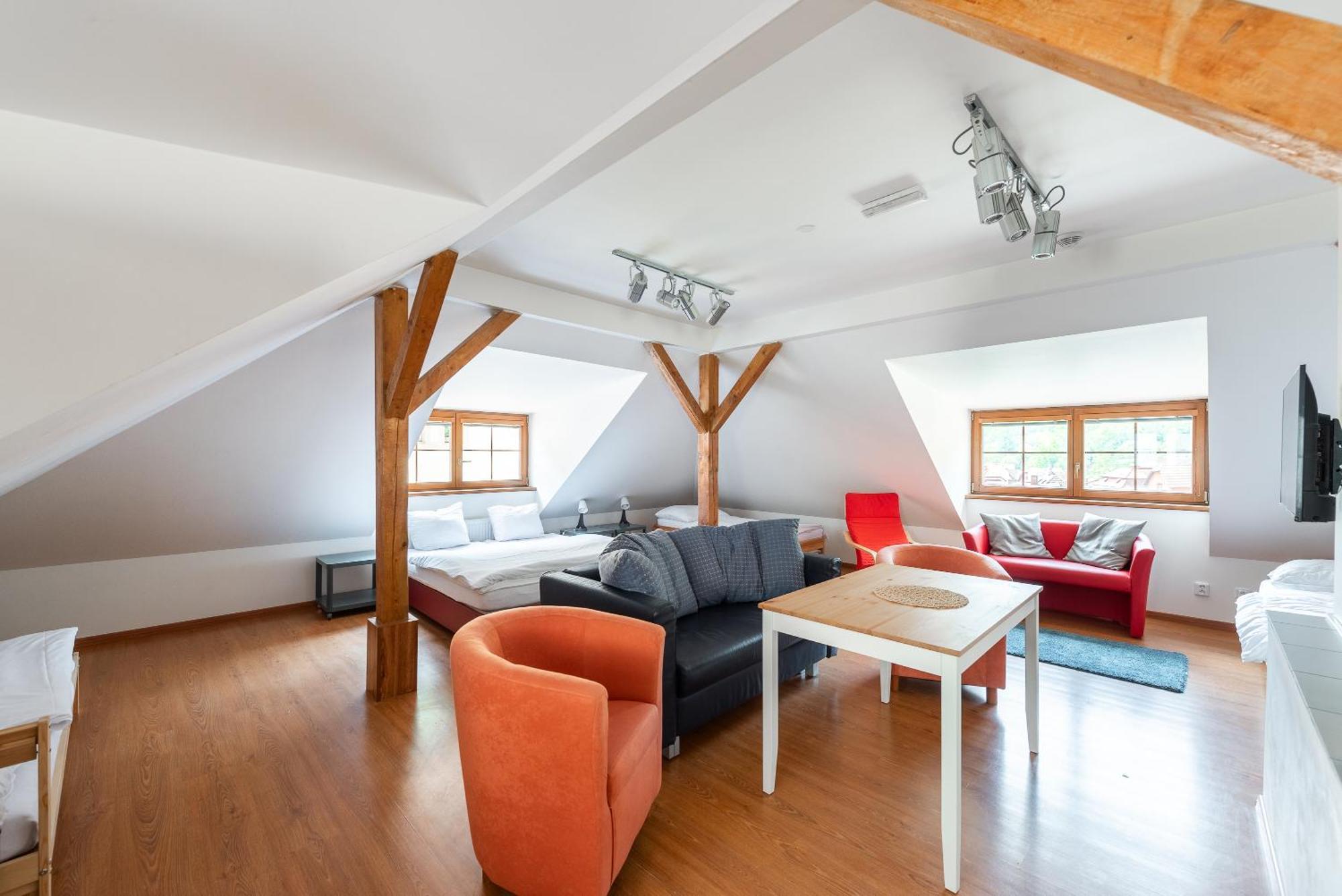 Apartman Muzeum Obchodu Karlštejn Kültér fotó