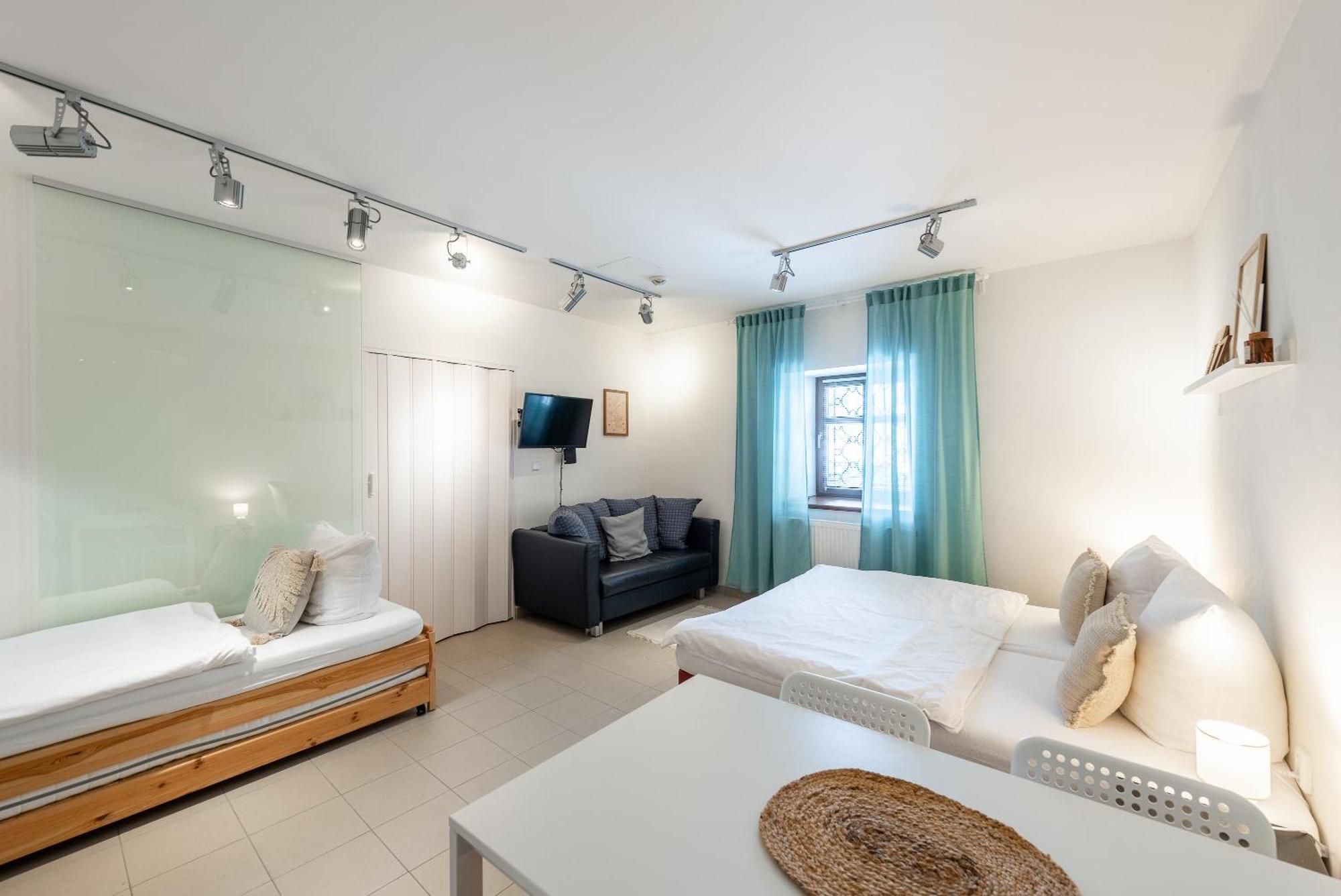 Apartman Muzeum Obchodu Karlštejn Kültér fotó