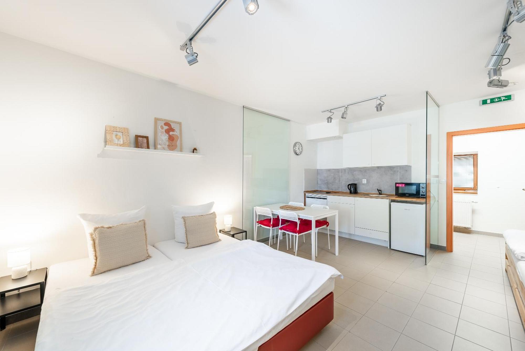Apartman Muzeum Obchodu Karlštejn Kültér fotó
