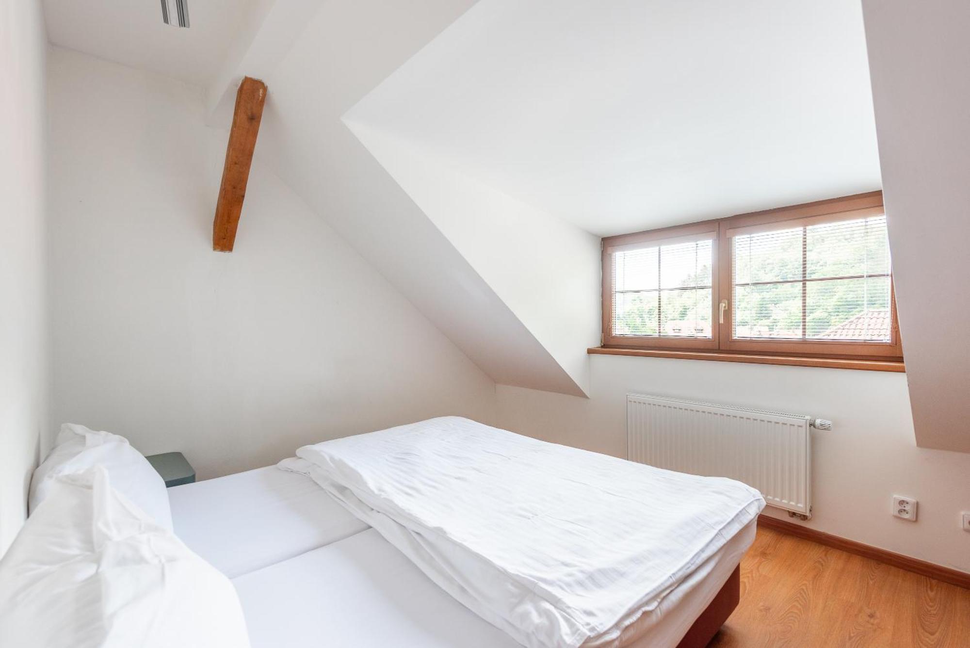 Apartman Muzeum Obchodu Karlštejn Kültér fotó