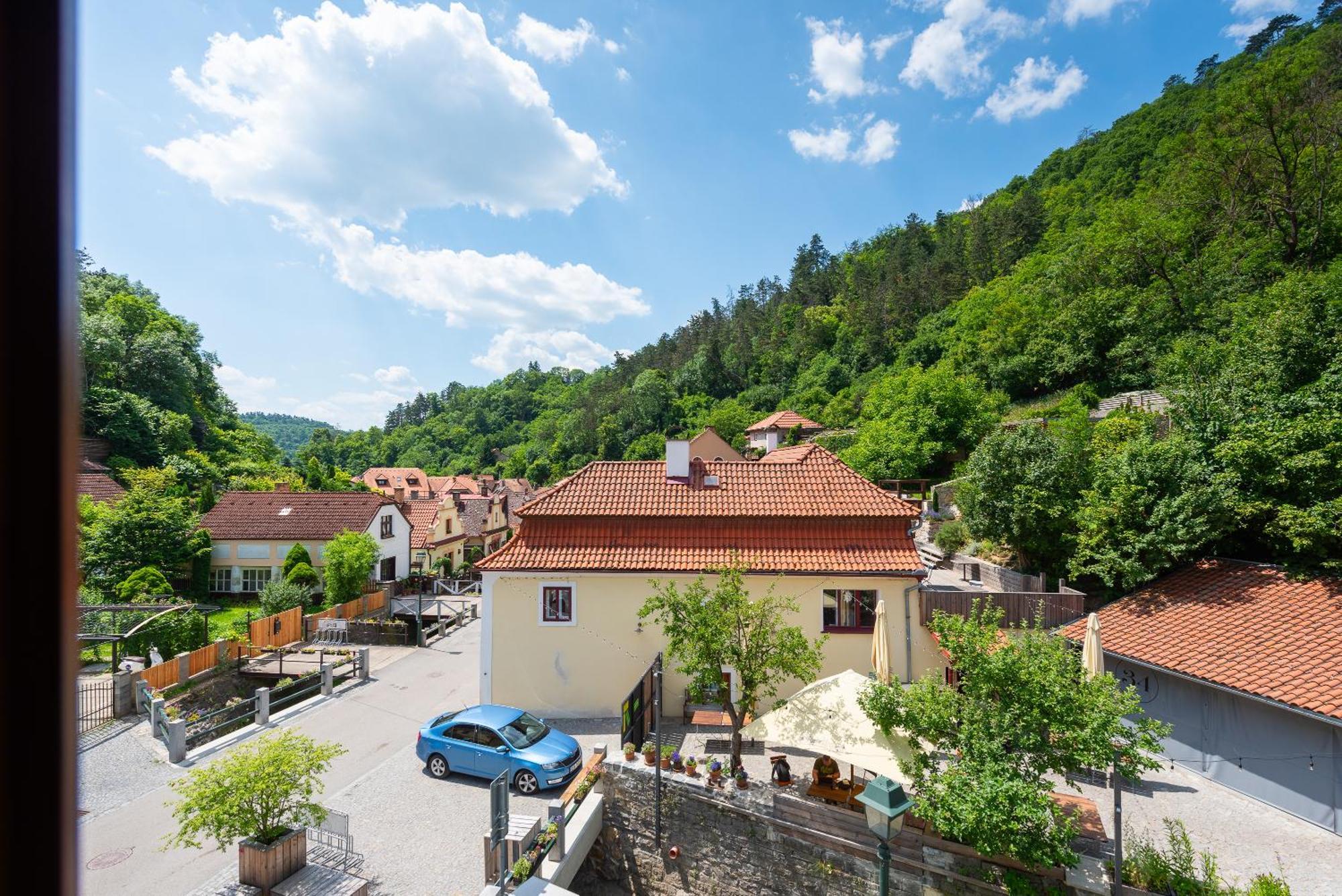 Apartman Muzeum Obchodu Karlštejn Kültér fotó